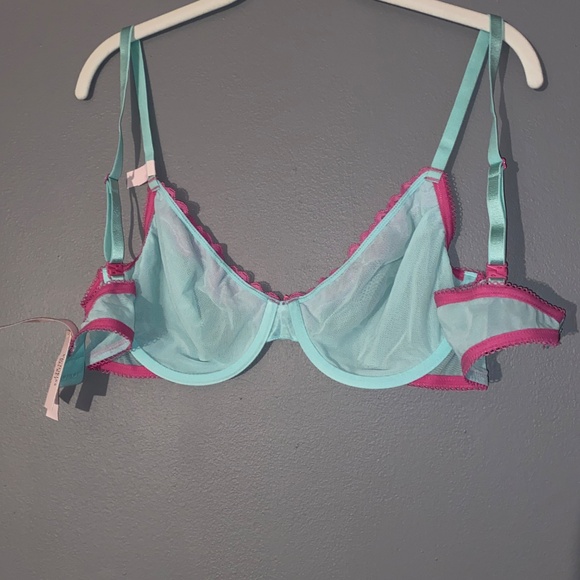 36D Victoria's Secret Tease Lace Trim Unlined Demi Bra - Picture 7 of 11